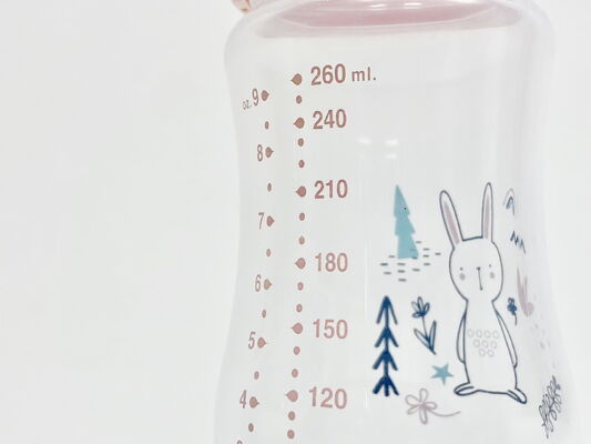 2026 Nuovo disegno Anticolica BPA Free PP Bottiglia per bambini con capezzolo in silicone 0-12 mesi