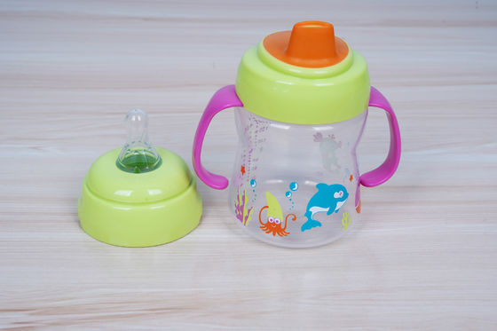 Non rovesci 2 di 1 mesi libero di BPA 6 tazza di Sippy del bambino da 6 once