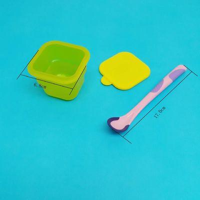 stoccaggio di plastica ermetico libero degli alimenti per bambini di 2pcs BPA con il cucchiaio